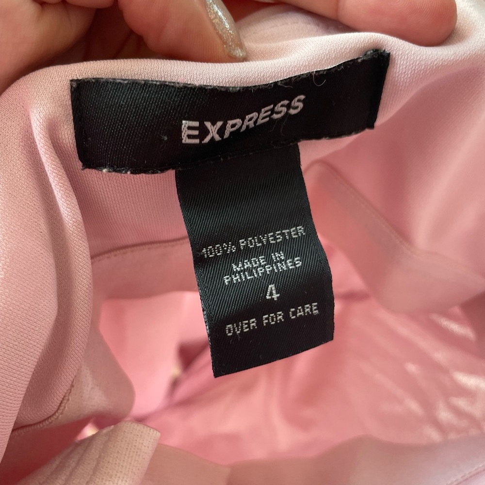 Express Pale Pink Dress Shell - Picture 4 of 4